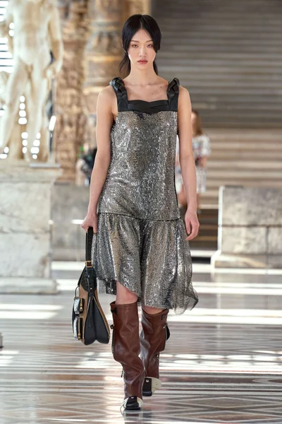 Look 36